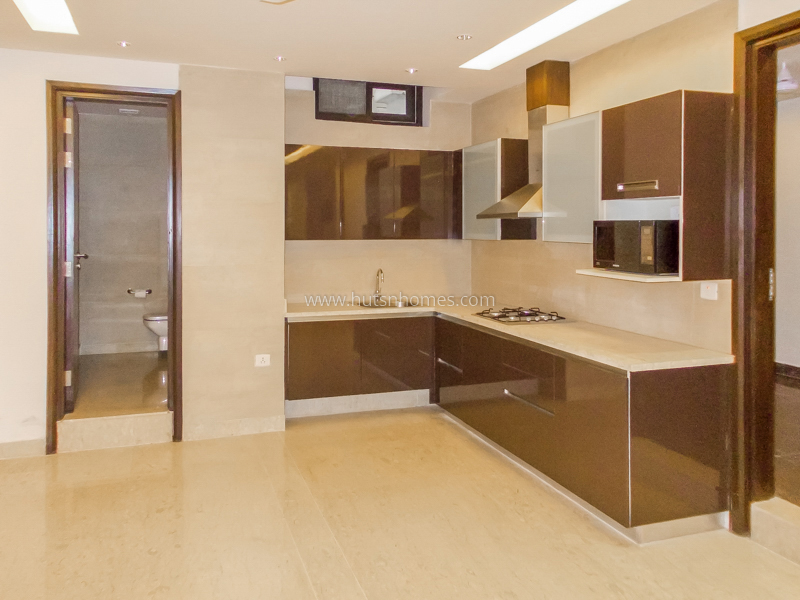 3 BHK Duplex For Rent in Chanakyapuri