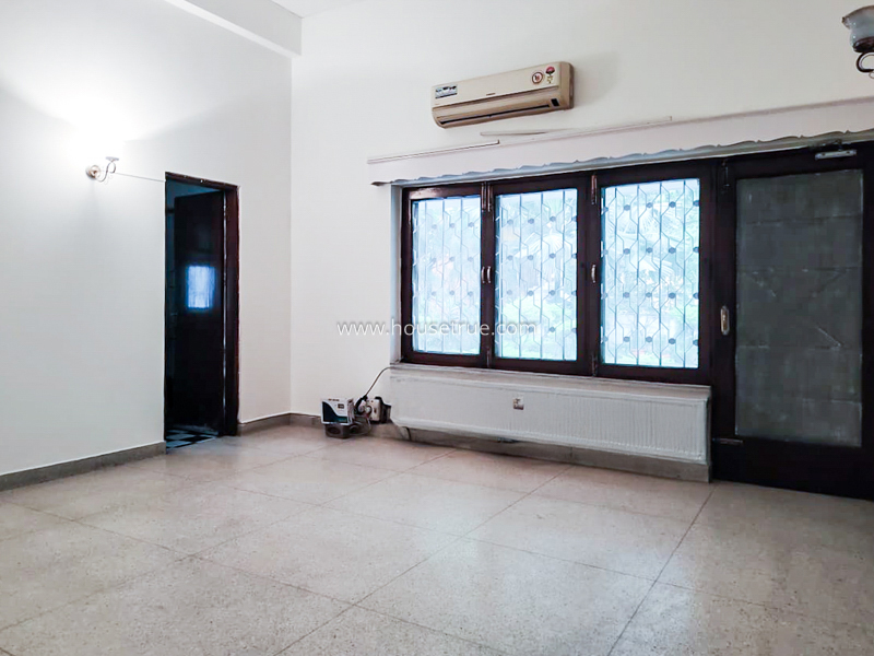 4 BHK Flat For Rent in Hauz Khas Enclave