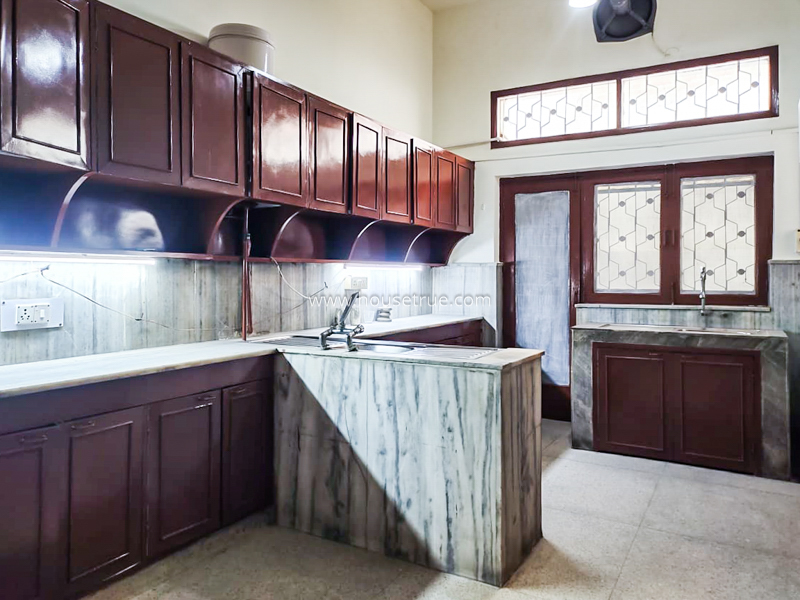 4 BHK Flat For Rent in Hauz Khas Enclave