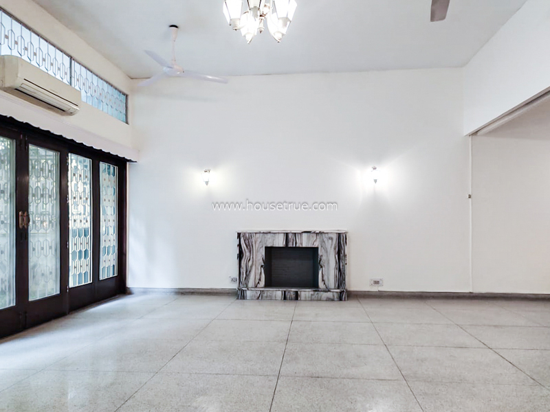 4 BHK Flat For Rent in Hauz Khas Enclave