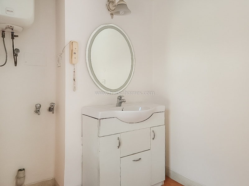 3 BHK House For Rent in Vasant Vihar