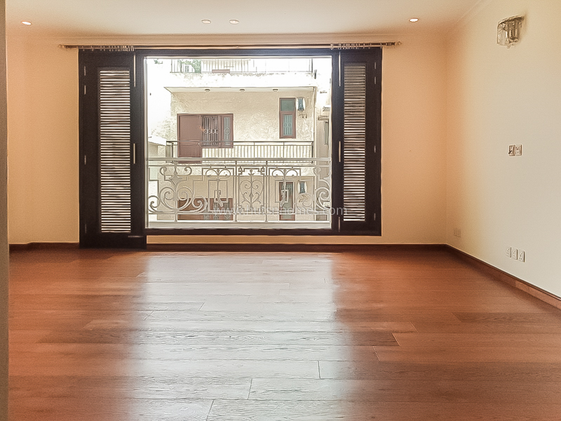 4 BHK Builder Floor For Rent in Vasant Vihar