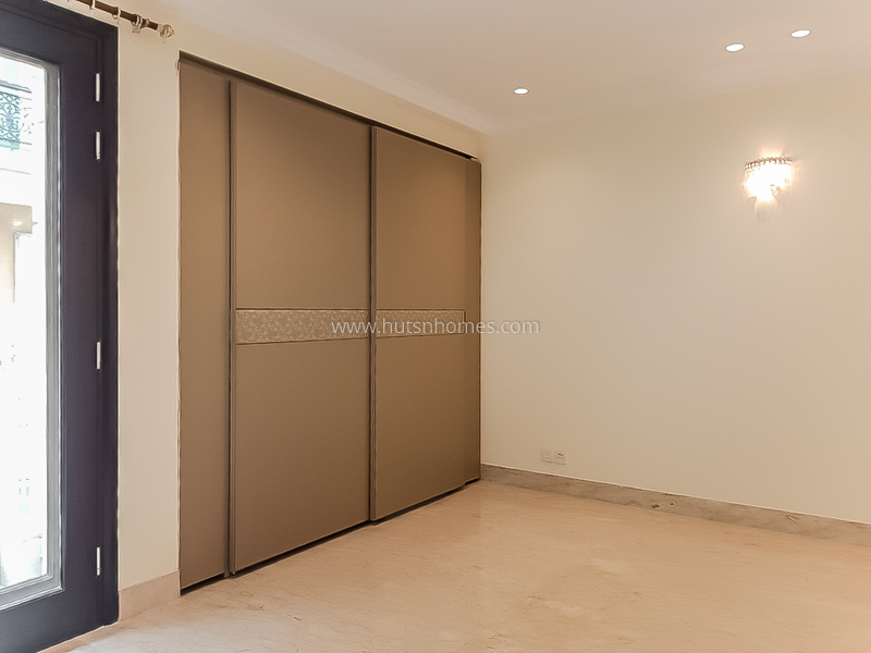 4 BHK Builder Floor For Rent in Vasant Vihar