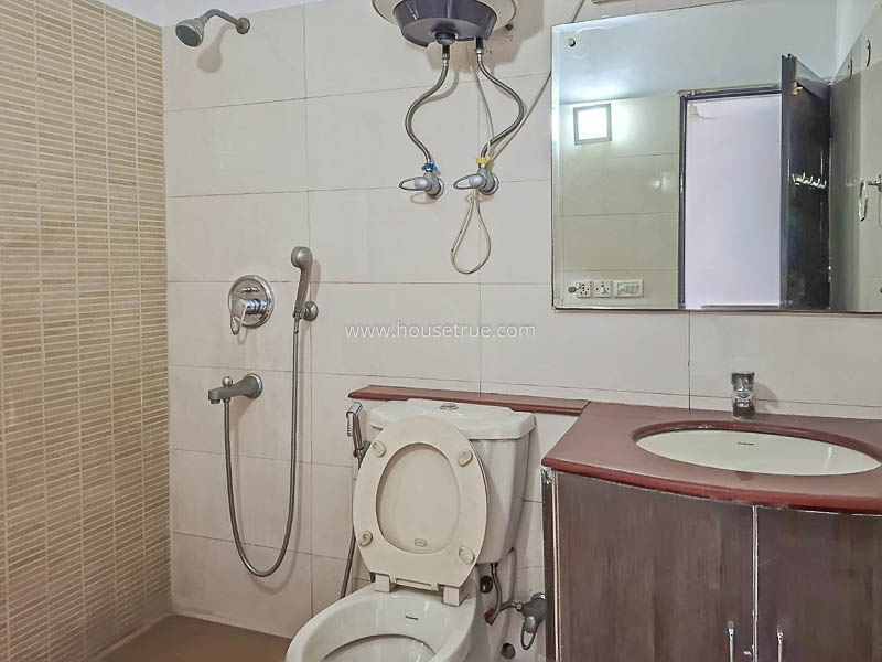 3 BHK Flat For Rent in Vasant Vihar