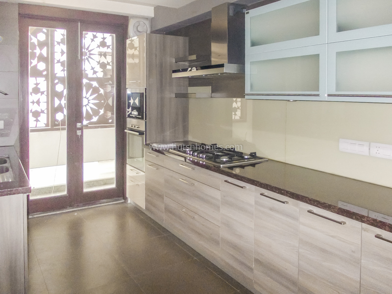 4 BHK Flat For Rent in Vasant Vihar