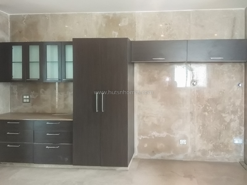 5 BHK Farm House For Rent in Radhey Mohan Drive