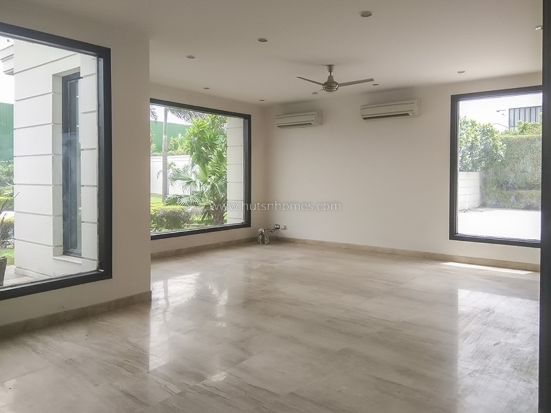 5 BHK Farm House For Rent in Radhey Mohan Drive