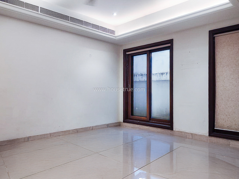 4 BHK Duplex For Rent in Vasant Vihar