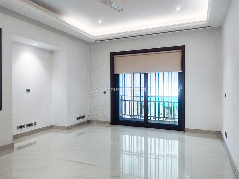 4 BHK Duplex For Rent in Vasant Vihar