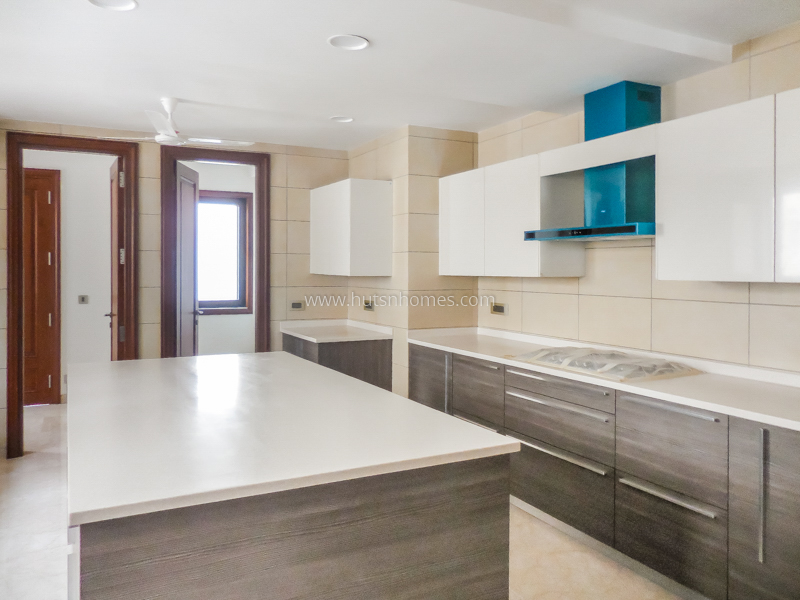 9 BHK House For Rent in Vasant Vihar