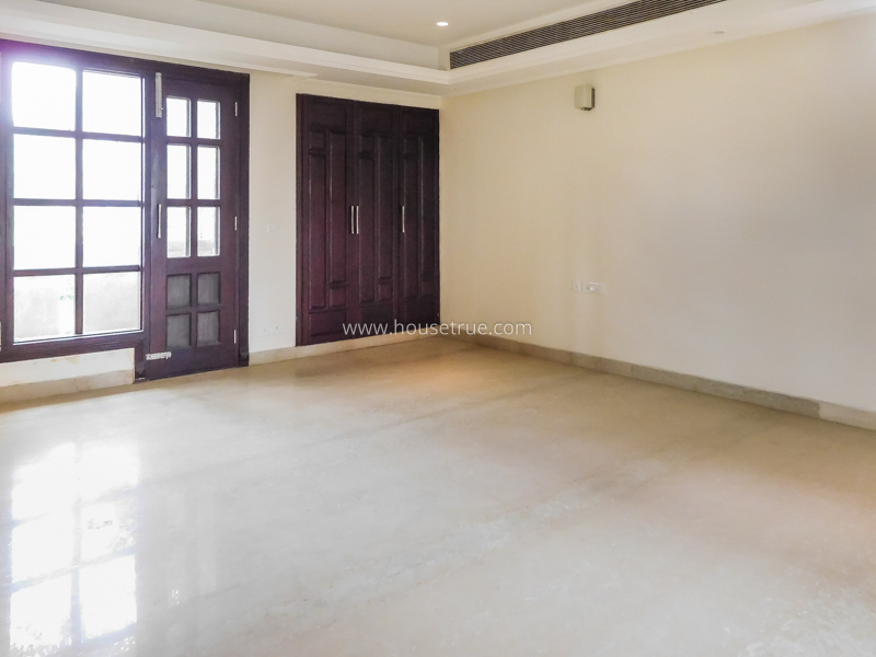3 BHK Duplex For Rent in Maharani Bagh