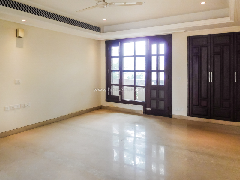 3 BHK Duplex For Rent in Maharani Bagh