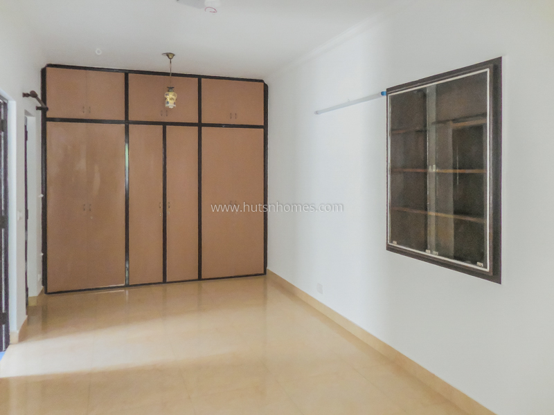 4 BHK House For Rent in Vasant Vihar