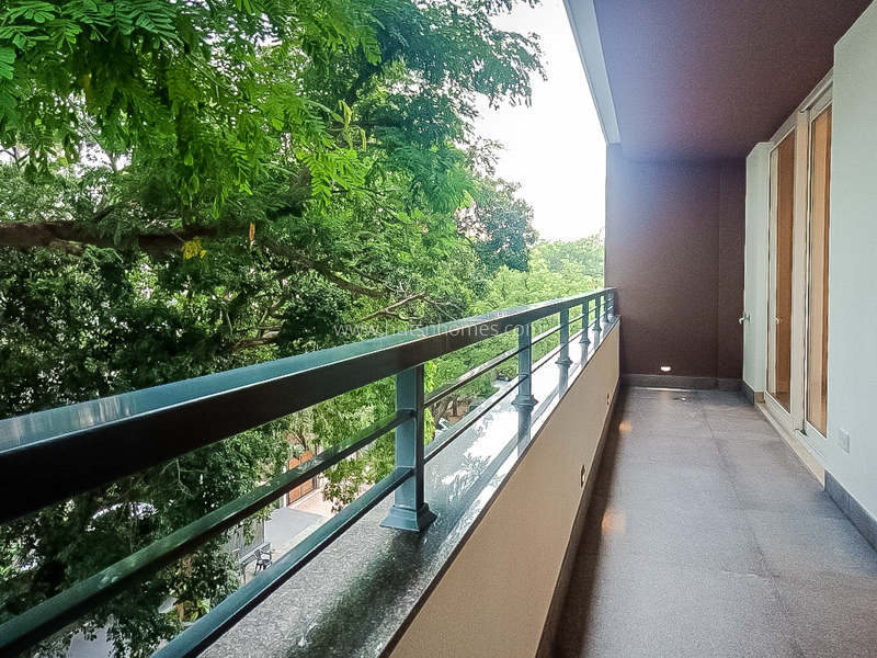 3 BHK Flat For Rent in Vasant Vihar