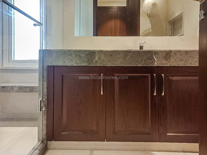 3 BHK Flat For Rent in Vasant Vihar