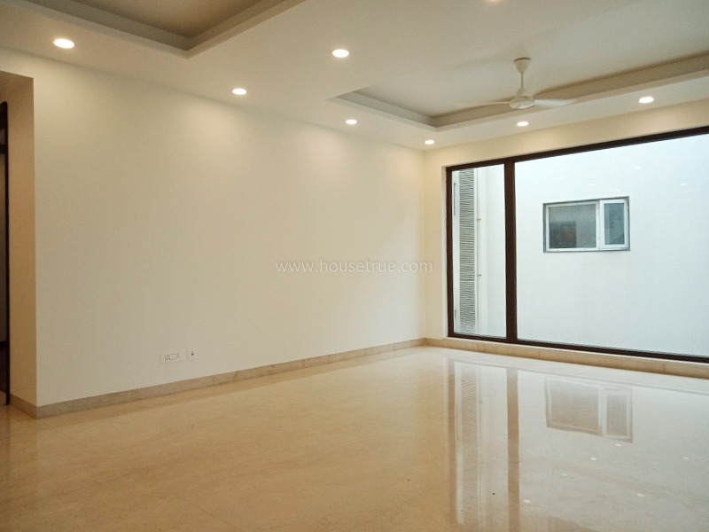 4 BHK Flat For Rent in Vasant Vihar