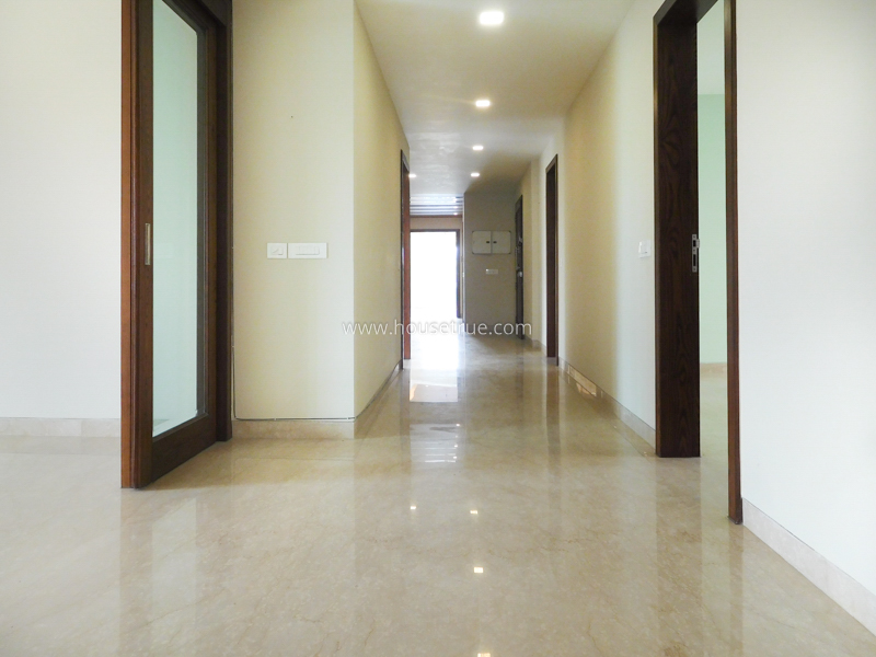 4 BHK Flat For Rent in Vasant Vihar