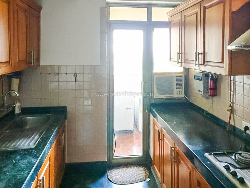 3 BHK Condo For Rent in Golf Course Road