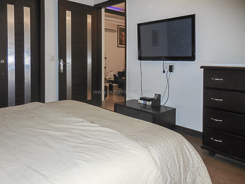 2 BHK Flat For Rent in Jangpura Extension