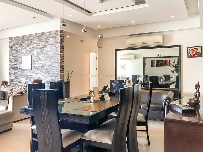 4 BHK Condo For Rent in Golf Course Road