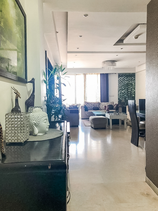 4 BHK Condo For Rent in Golf Course Road