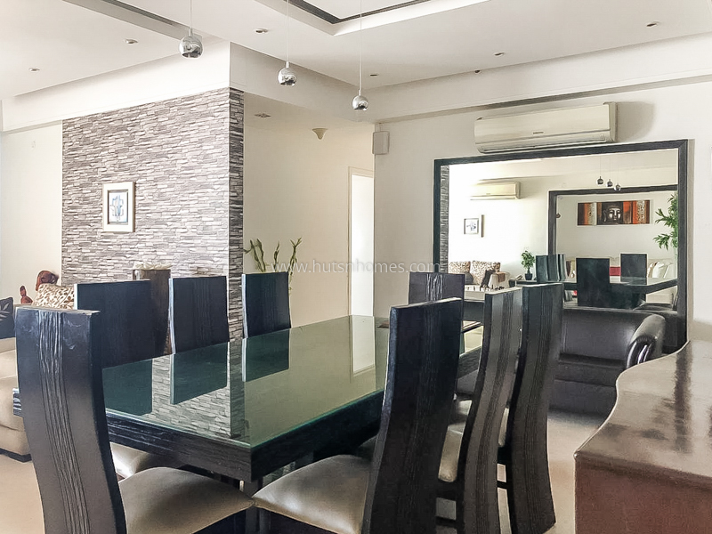 4 BHK Condo For Rent in Golf Course Road