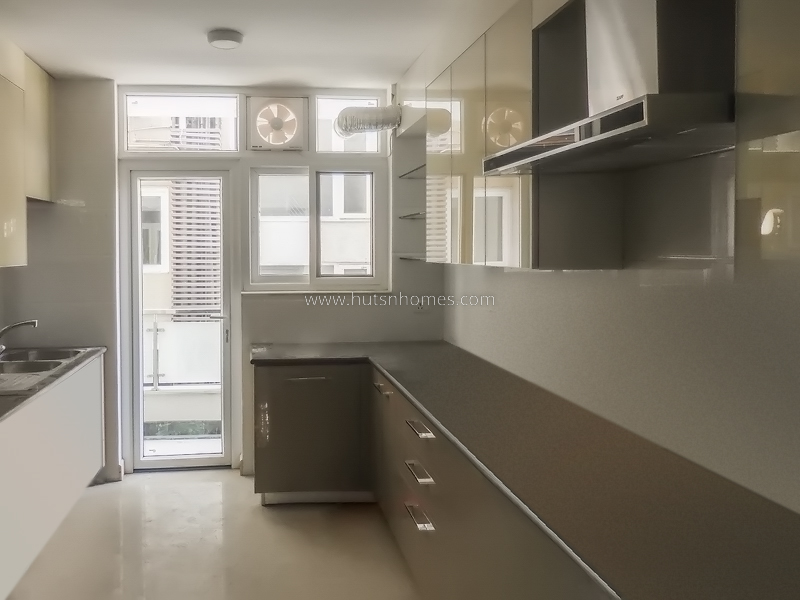 4 BHK Flat For Rent in Hauz Khas Enclave