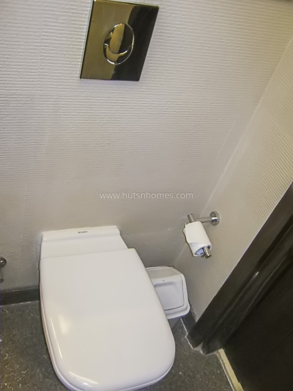 3 BHK Flat For Rent in Jangpura Extension