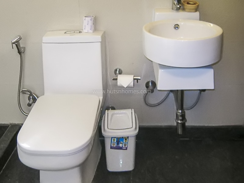 3 BHK Flat For Rent in Jangpura Extension