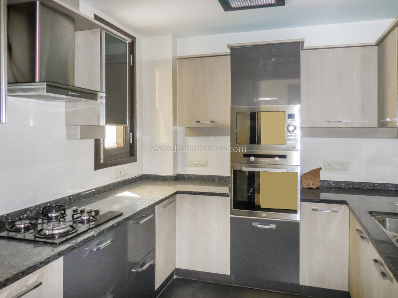 4 BHK Flat For Rent in Hauz Khas Enclave