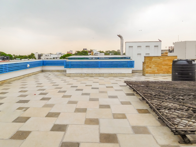 4 BHK Flat For Rent in Hauz Khas Enclave