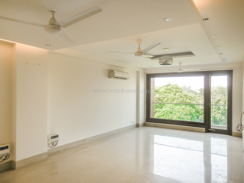 4 BHK Flat For Rent in Hauz Khas Enclave