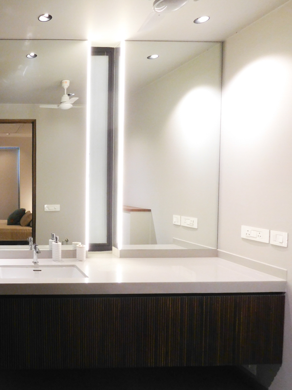 2 BHK Flat For Rent in Jangpura Extension