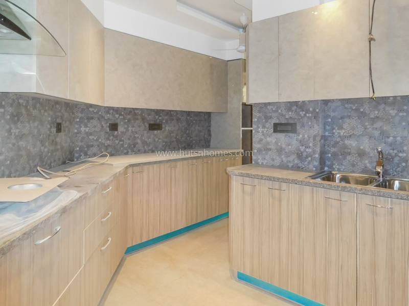 4 BHK Flat For Rent in Hauz Khas Enclave