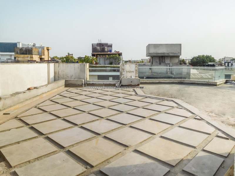 4 BHK Flat For Rent in Hauz Khas Enclave
