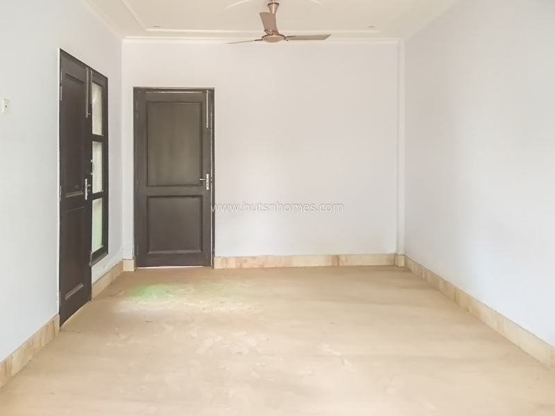 5 BHK Farm House For Rent in Dlf Chattarpur Farms