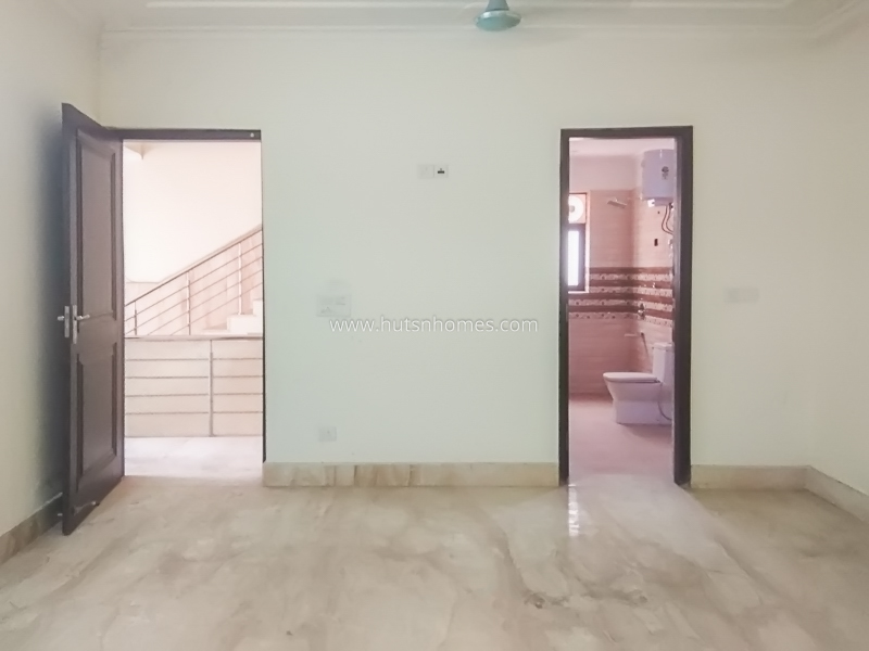 5 BHK Farm House For Rent in Dlf Chattarpur Farms