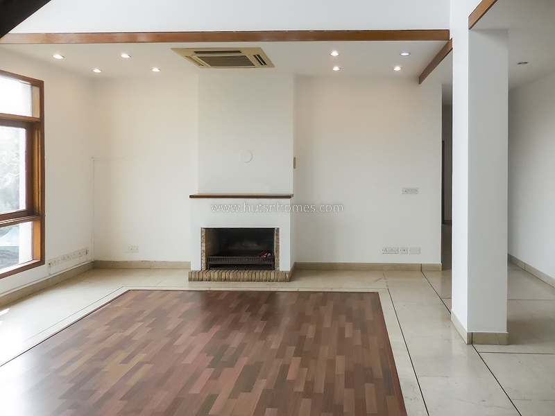 5 BHK Duplex For Rent in Green Park