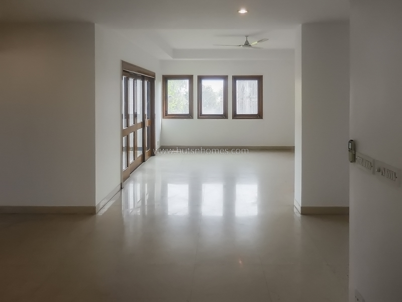 5 BHK Duplex For Rent in Green Park