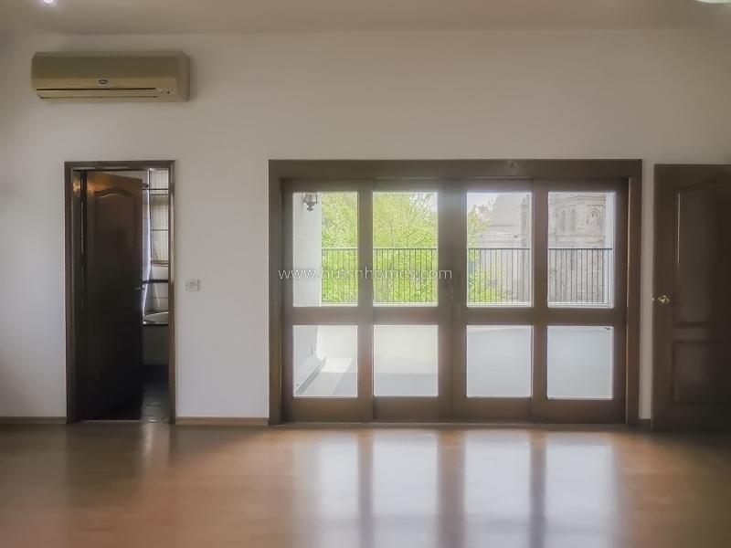 5 BHK Duplex For Rent in Green Park