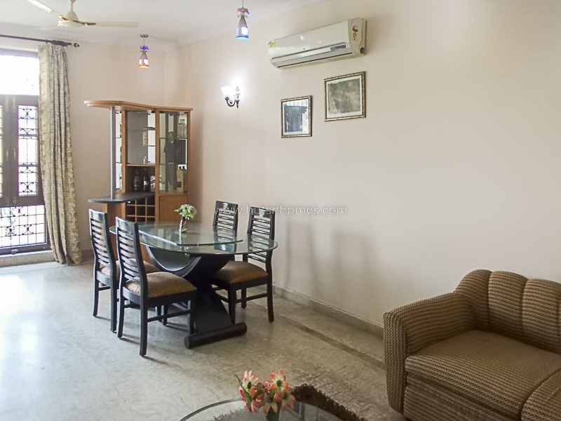 3 BHK Flat For Rent in Jangpura Extension