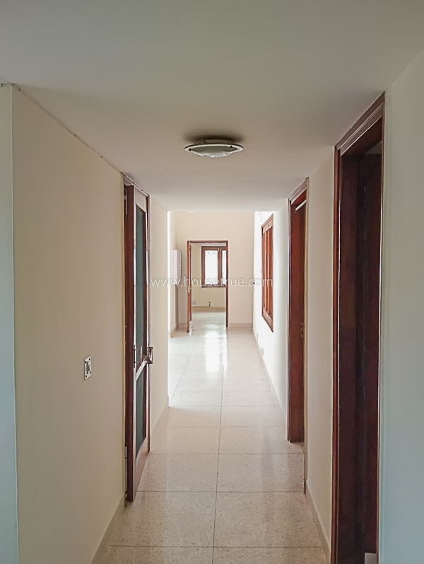 3 BHK Flat For Rent in Greater Kailash Part 1