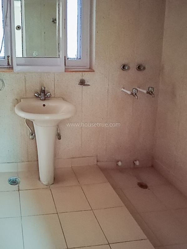 3 BHK Flat For Rent in Greater Kailash Part 1