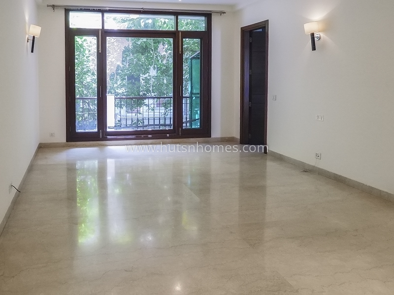 3 BHK Flat For Rent in Panchsheel Park