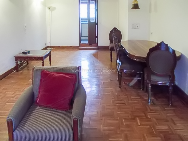 3 BHK Flat For Sale in Defence Colony