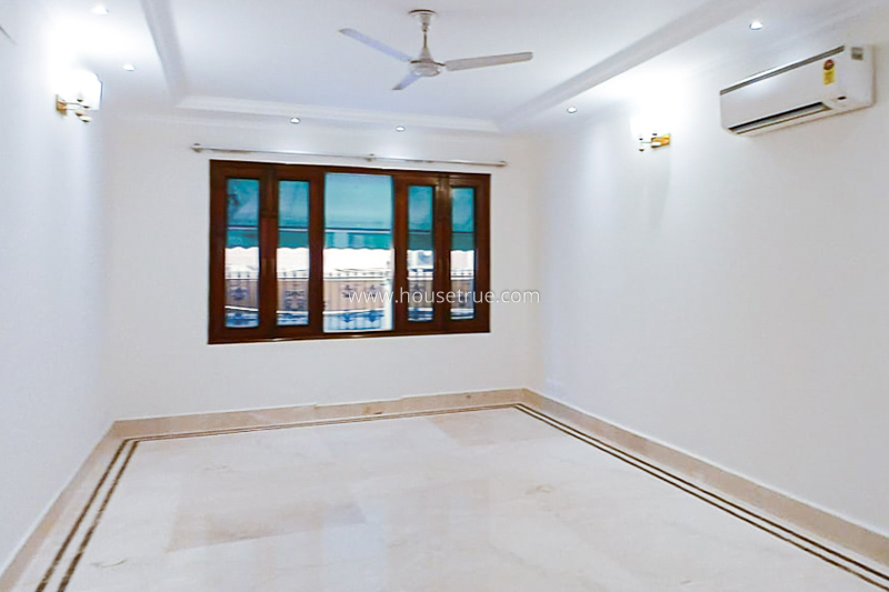 4 BHK Flat For Rent in Panchsheel Park