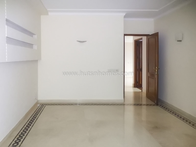 4 BHK Duplex For Rent in Panchsheel Park