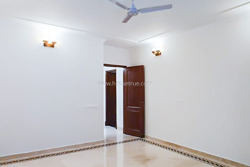 4 BHK Flat For Rent in Panchsheel Park
