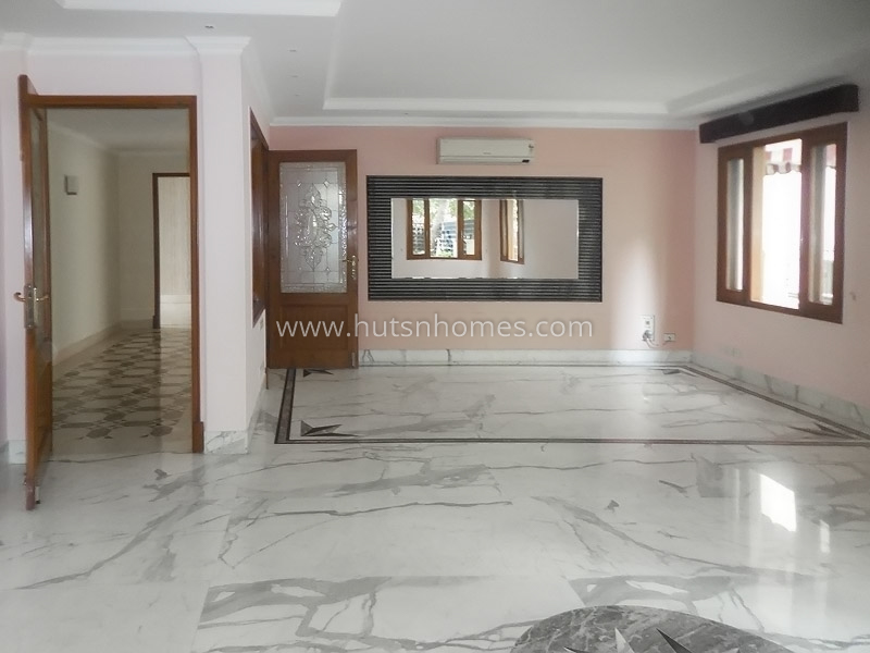 4 BHK Duplex For Rent in Panchsheel Park