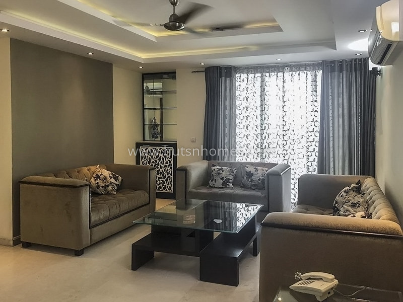 4 BHK Condo For Rent in Golf Course Road